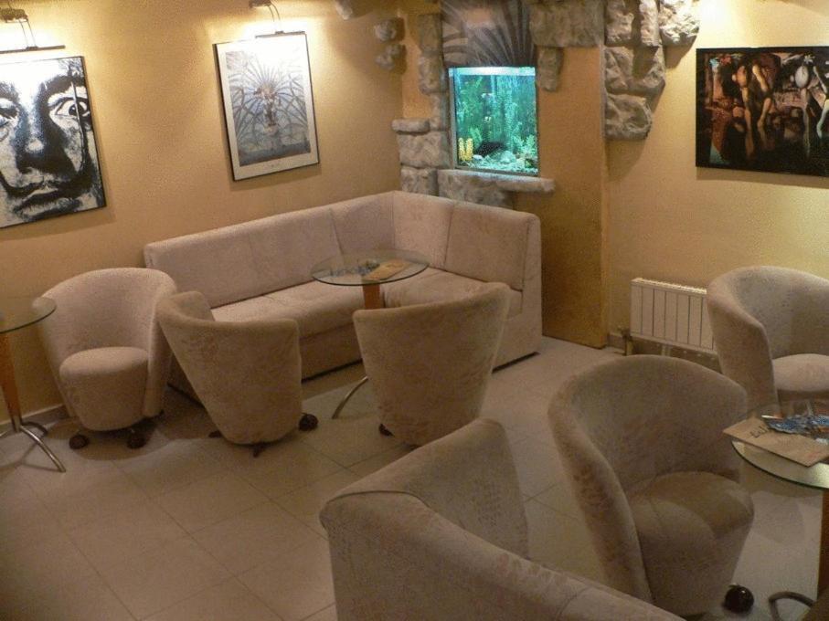 פלובדיב Hotel Dali מראה חיצוני תמונה